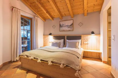 Dorfchalets - Chalet Berta inkl Tauern Spa Therme Eintritt & Sommerkarte