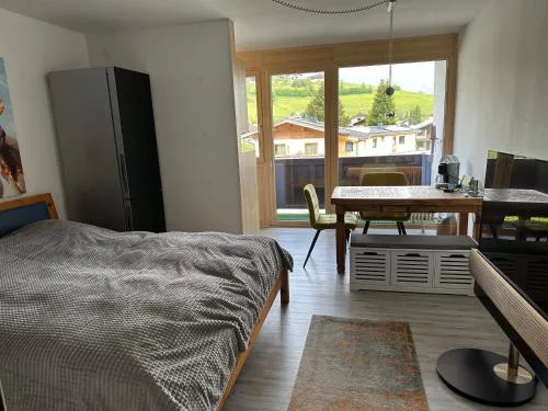 Romantic Mountains Apartment with Whirlpool