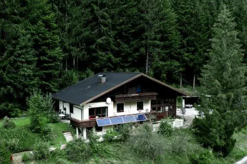 Kleine einfache Ferienwohnung in malerischer Umgebung Salzburgs