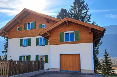 Ferienwohnung Lisi - Nähe Salzburg, für Durchreise, Skifahrer, Wanderungen, Besichtigungen, Radfahrer, Familien, Paare