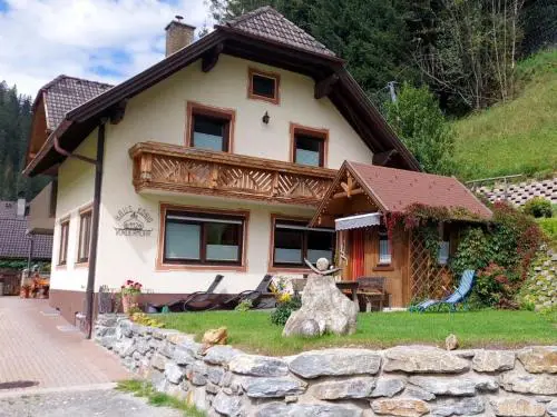 Apartment in Muhr near Ski Areas