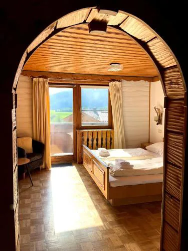 Hotel Wildrose