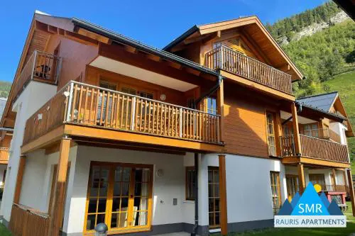 Bianca 2 by SMR Rauris Apartments - inc Spa and National Summercard - near Gondola