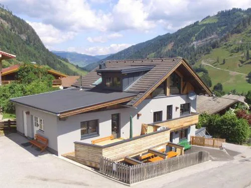 Golden Hirsch