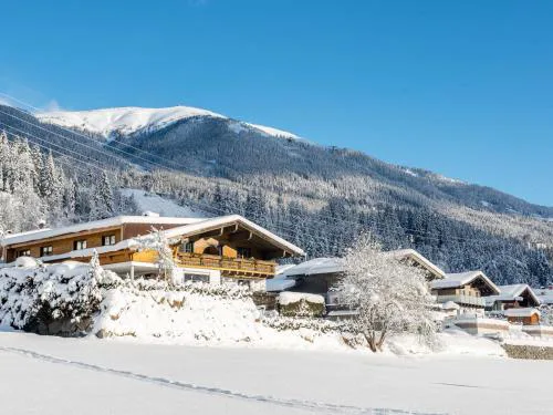Chalet in Neukirchen with Mountain Views