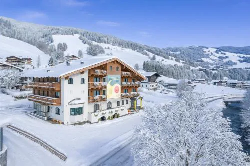 Boutique House happYellow Saalbach