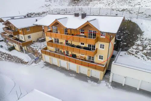Holidayhome with Sauna Genieten in Saalbach Top E2