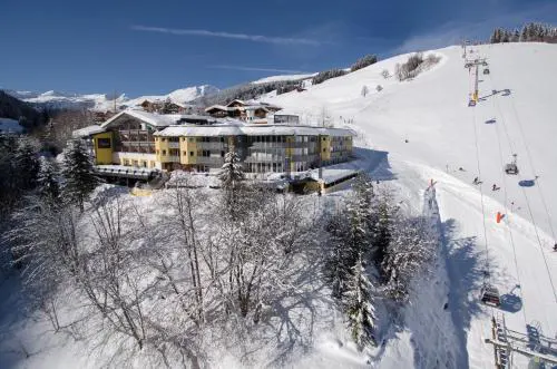 Hotel Residenz Hochalm - SKI IN -SKI OUT
