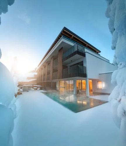 LH Suites Aparthotel - NEW since 2025