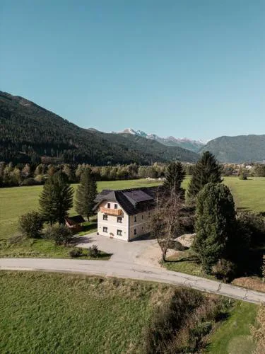 Landhaus im Feld
