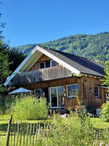 Countryhouse Lake Attersee - Atemberaubende Lage - Bezauberndes Hideaway