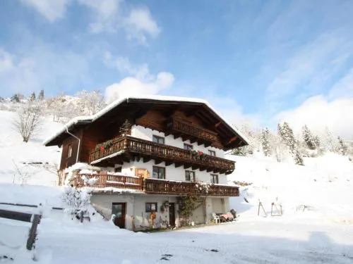Chalet in Sankt Johann near Ski Lift
