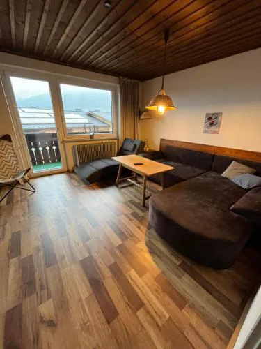 Dachgeschoss-Apartment in Skilift-Nähe