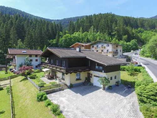Landhaus Piberger - Zell am See Kaprun Summer Card included