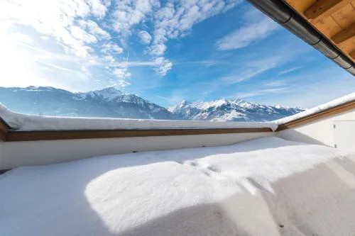 Ski-n-Lake - The Alps View Apartment