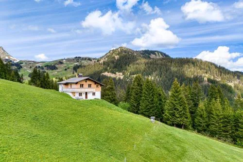 Haus Haemmerle mit Ski in - Ski out