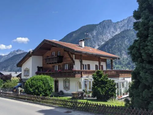 Montahaus Retro Apartments