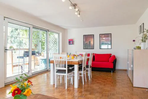 Gardenia-Altach, 2-4 P, Küche, Garten, Terrasse, Parkplatz, Wifi, Ski Stellplatz