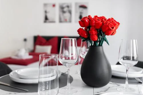 Deluxe Studio im Zentrum von Bregenz "Roses Are Red"