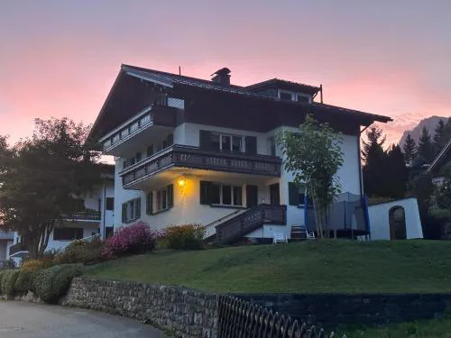 Alba Apartments