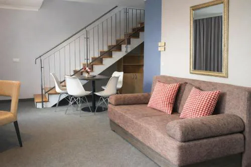 24hours Apartment Hotel