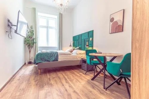 Affordable & Comfortable 1BR Apartment Great for Long Stays