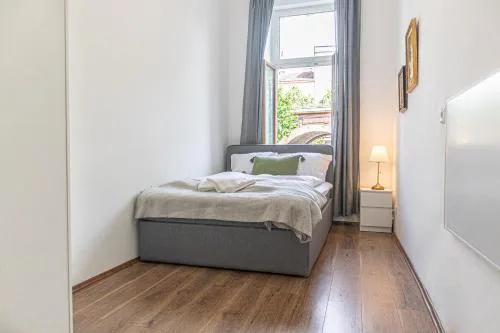 Amazing 1BR Apt, next to AKH Building for Everyone