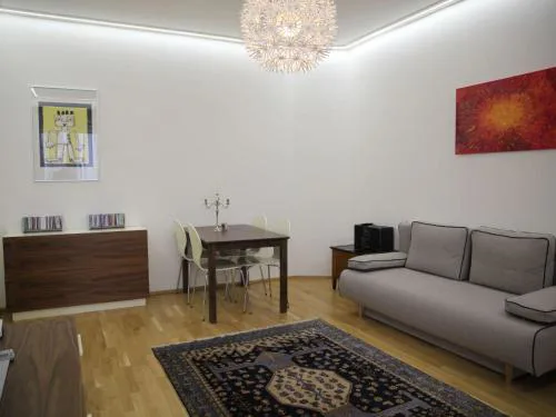 Apartment Moderne Stadtwohnung by Interhome