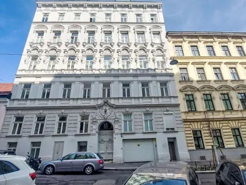 Apartment Sobieskiplatz by Interhome