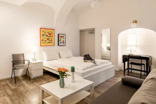 Beautiful Apartment 3 City Center