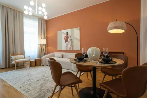 Bright 3-room apartment with a king-size bed