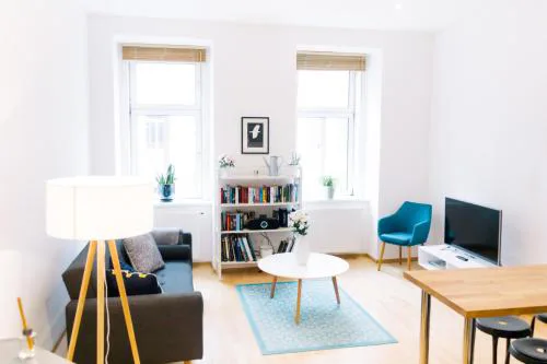 Bright, central and stylish city apartment