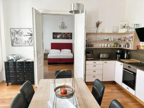 Casa Nostra - Ausgefallene Wohnung am Augarten