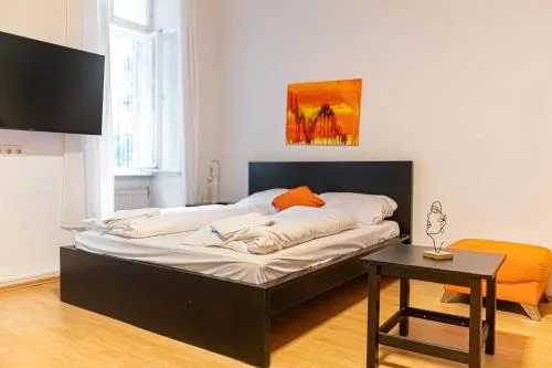 Chic Apartment - Very Central and Well Connected