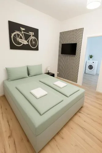 City Flat C