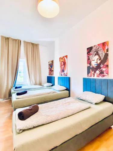 Comfortable 4BR Apartment Perfect for Groups