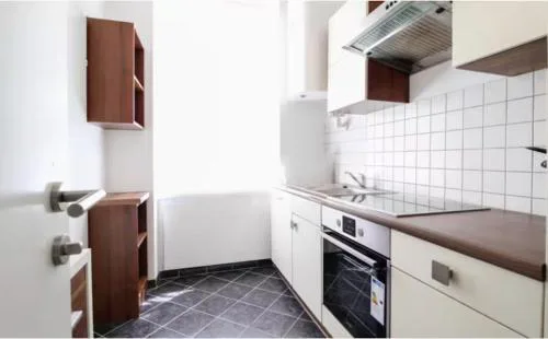 Cosy Apartment near Metro & Center