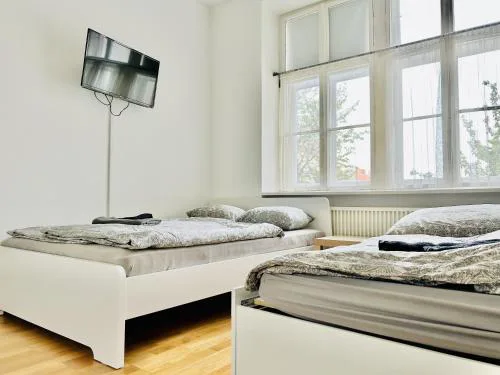 Cosy Long-Term Apartment with Free Parking