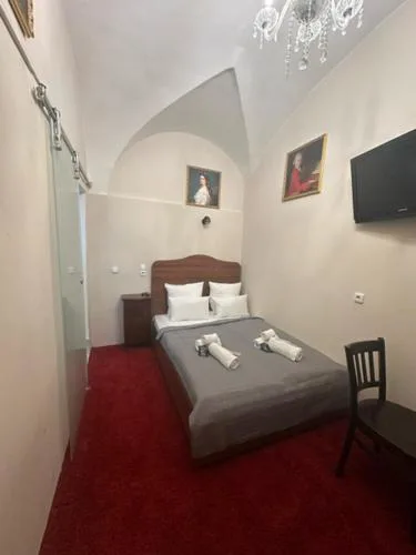 DATRI Petite Suite 8