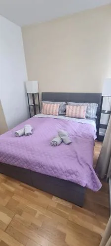 Deluxe Living