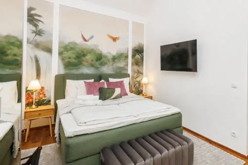 Deluxe New Studio l 10 Min walk to Centre
