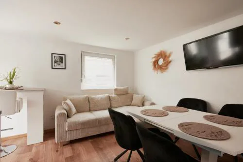 Elegant 3BD Holiday Home in Prime Location of Vienna
