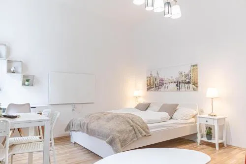 Elegant Urban 1BR Apartment Near Top Attractions
