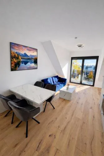 Exklusiv 2BR Penthouse Dß! Big Terrace&Garage!