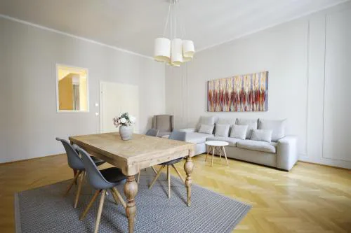 HeyMi Apartments Karlsplatz