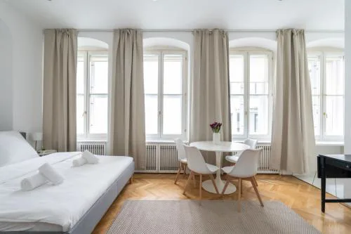 Historic Heart Apartment Vienna
