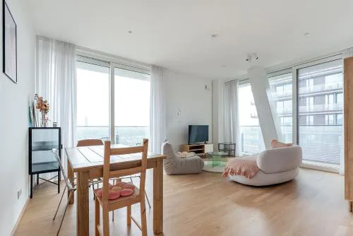 Hoch hinaus - Pool am Dach, Rundum Balkon mit Traumaussicht