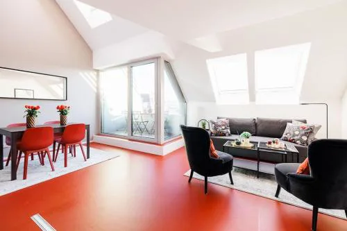 Julius 25 - Modern Comfort, 5 Mins to City Center