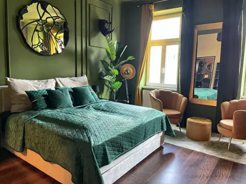 Jungle Apartment Vienna