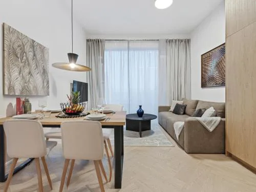 Living No 5 by GT7 Hospitality